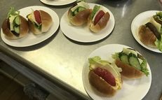 吉野コープ委員会 :ホウ酸だんご作り講習会