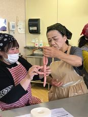 コープネット高田東:タケダハム(株)の学習会とウインナー作り体験!