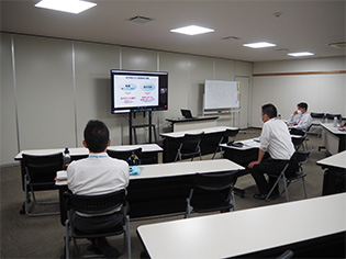 取引先の点検、産地工場見学