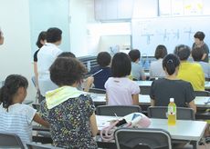 夏休み企画「紙バンドでコースターを作ろう！」を開催しました