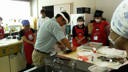 「組合員のつどい」と魚さばき教室を開催しました