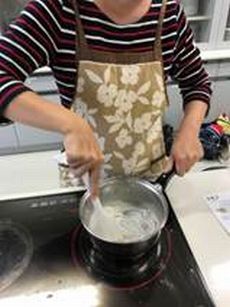 「柿の葉寿司＆くず餅手作り体験」を開催しました