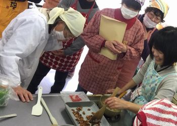 組合員のつどい共催「おしゃれで美味しいお菓子作りはいかが?」を開催しました