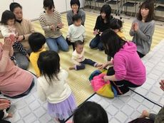 組合員のつどい共催「ひよこパーティ１歳以上の子どもたち集まれ～♪」を開催しました