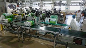 コアノンでおなじみの(株)リバース(泉南市)見学に行ってきました
