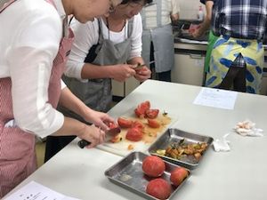 「“産直治道トマト”産地見学とケチャップ作り」を開催しました