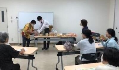 西の京コープ委員会:巽製粉㈱のパンの試食学習会