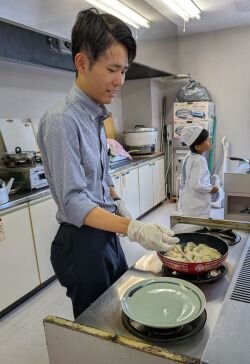 生駒東コープ委員会:夏休み企画 ㈱イートアンドフーズの学習会
