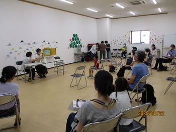 「みんなのひろば~平和の本とお話や憲法ビンゴで交流しましょう~」を開催しました!