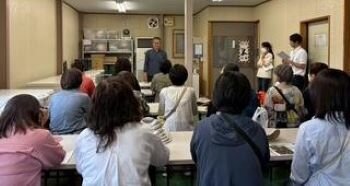 生駒北コープ委員会:(有)なかむら農園でデラウェアの収穫体験をしました