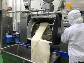 高田東コープ委員会：フローベルのパン工場見学