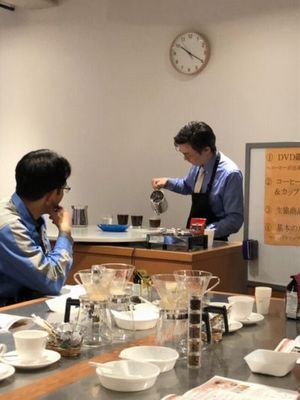 ならやまコープ委員会:組合員のつどい共催 小川珈琲㈱本店で“学習会&ランチ”