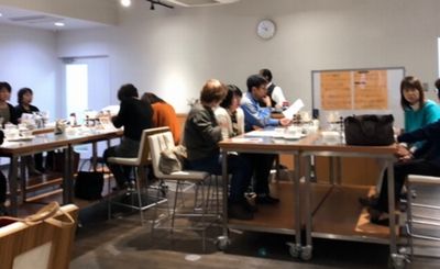 ならやまコープ委員会:組合員のつどい共催 小川珈琲㈱本店で“学習会&ランチ”