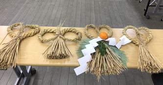 生駒北コープ委員会:組合員のつどい共催 しめ縄作りを体験