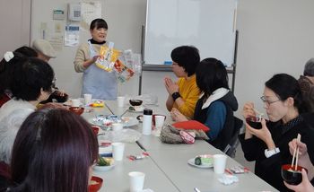 橿原北コープ委員会：和紙で作る“干支の箸置き”と楽しい試食会