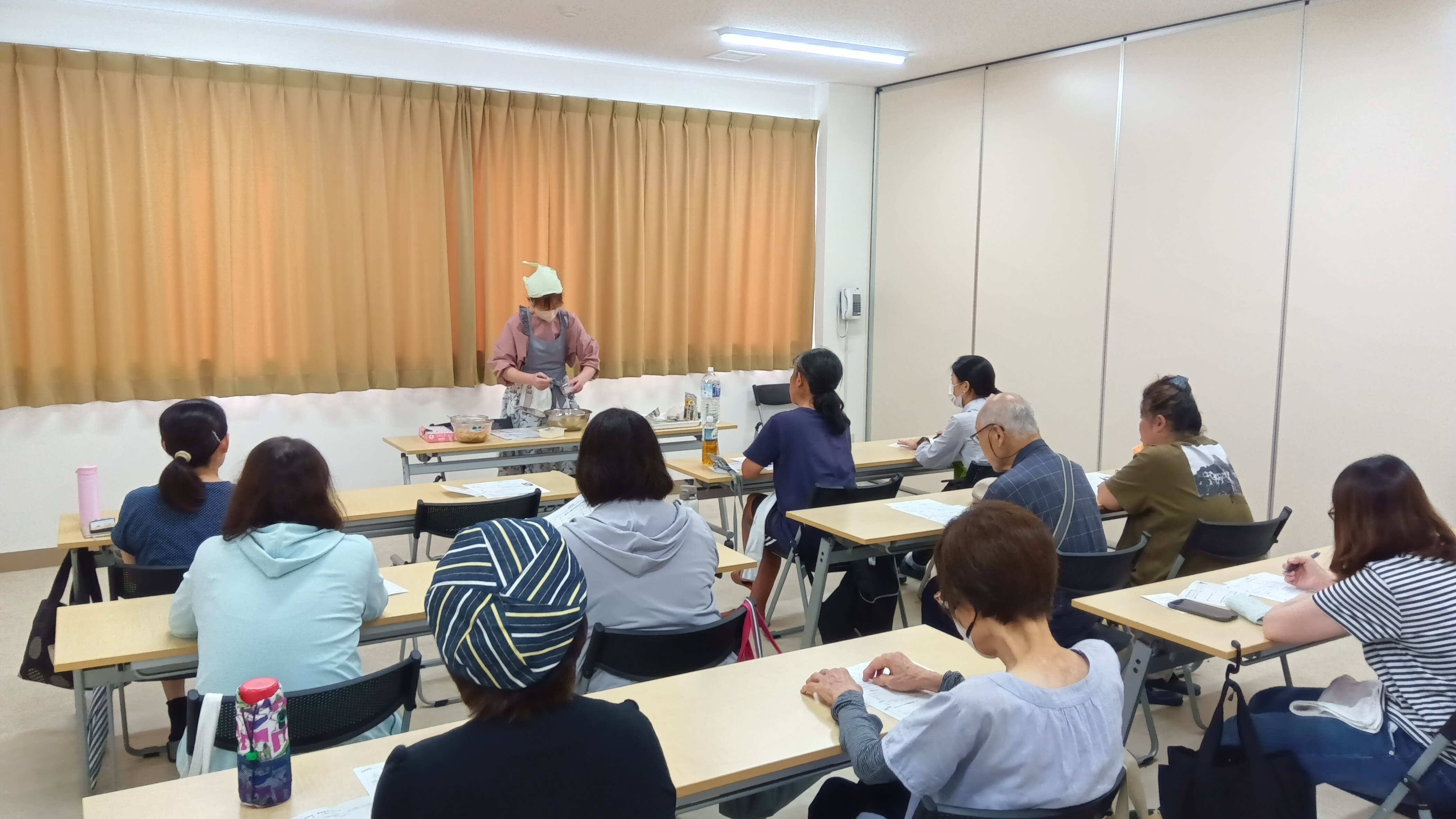香芝西コープ委員会：食育トレーナーによる“時短料理”の紹介と試食会