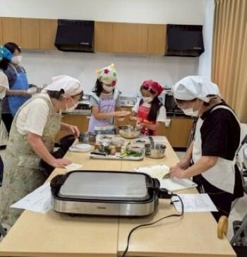 葛城コープ委員会: 夏休み企画 “親子料理教室” 4つの料理を作りました