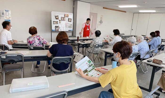 桜井東コープ委員会：ならコープ職員による　CO・OP商品学習会