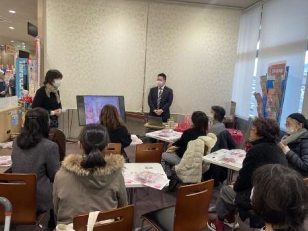生駒西コープ委員会：(株)ナリス化粧品の学習会“アンチエイジング”をめざして