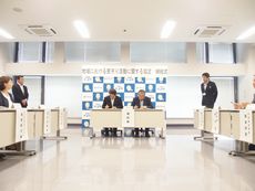 大淀町と「高齢者地域見守り協定」を締結しました