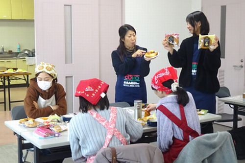 橿原東コープ委員会：“毎日クロワッサン”でおなじみ！㈱コモの学習会