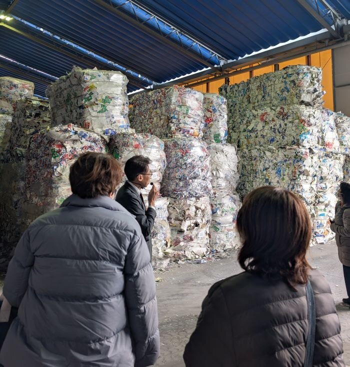 橿原南コープ委員会：トイレットペーパーの工場を見学しました