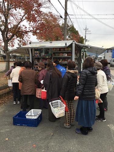 コープあったか便移動店舗３号車が運行を開始しました