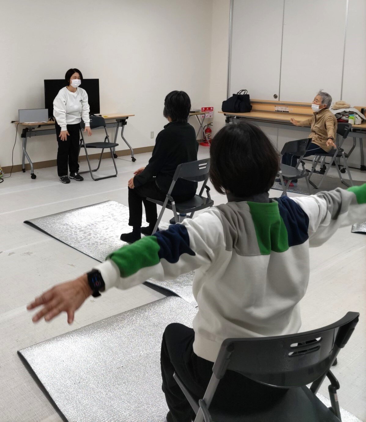 西の京コープ委員会：大人のリフレッシュ体操　体を動かしてスッキリ！