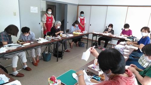 吉野コープ委員会：マスク作り講習会