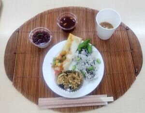 香芝西コープ委員会:食育トレーナーによる“時短料理”の紹介と試食会