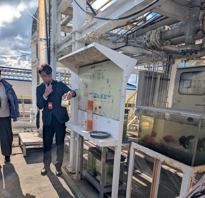 橿原南コープ委員会：トイレットペーパーの工場を見学しました