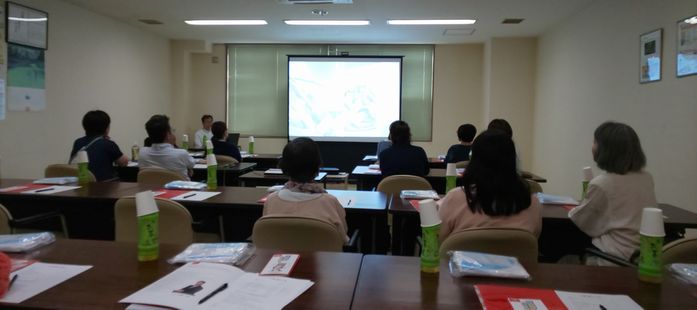 西大和コープ委員会:一正(いちまさ)蒲鉾㈱の工場見学に行って来ました!