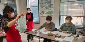 吉野コープ委員会:フローベルのパンの学習会と手ぬぐいで“あずま袋”作り
