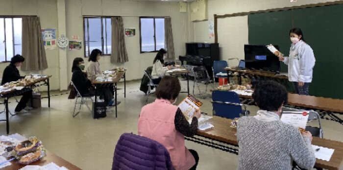 西大寺コープ委員会:㈱コモの学習会でロングライフの秘訣を知りました