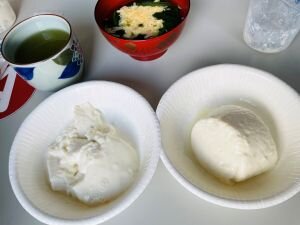 橿原東コープ委員会：さとの雪食品㈱の豆腐の学習会　「豆腐作り体験」もしました