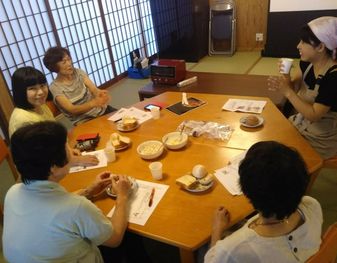 天理南コープ委員会：㈱タカキベーカリーのパンの美味しさの秘密学習会！