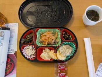吉野コープ委員会:夕食宅配の試食学習会を開催しました