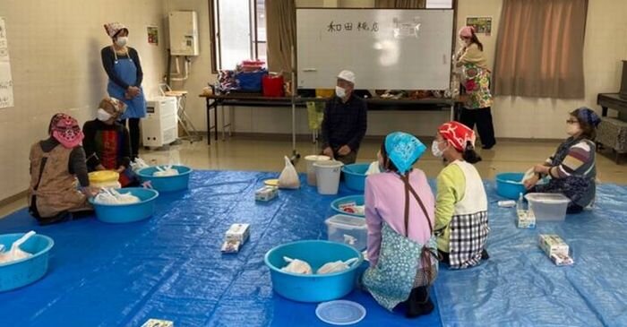 生駒北コープ委員会:“わが家の味噌”を手作りしました
