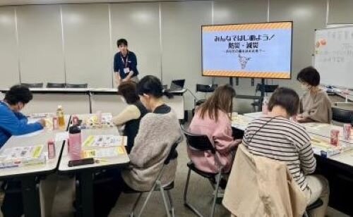 大宮コープ委員会:組合員のつどいと巽製粉(株)フローベルのパンの学習会