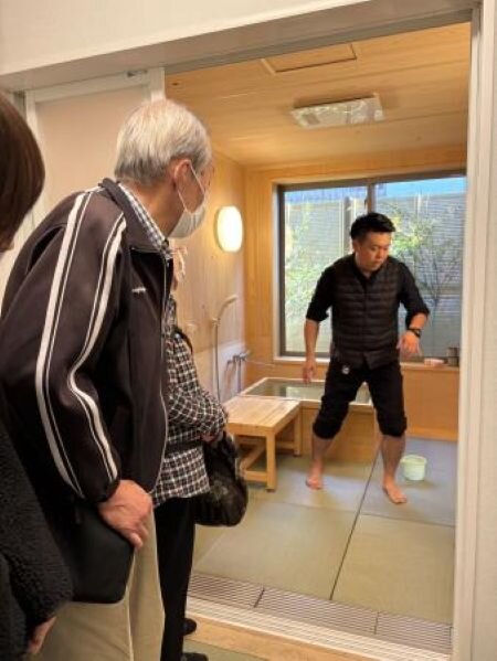 吉野コープ委員会：あすならホーム畝傍の見学とコープみみなしでお買い物