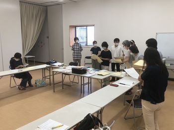 平和ライブラリーで被爆に関する資料の整理講習会を開催しました