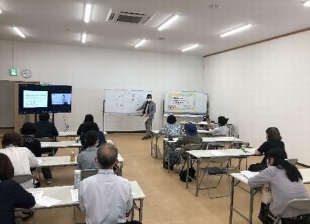 「成年年齢引き下げで 18 歳から“大人”に! ~若年者の消費者被害防止を考える~」学習会を開催しました