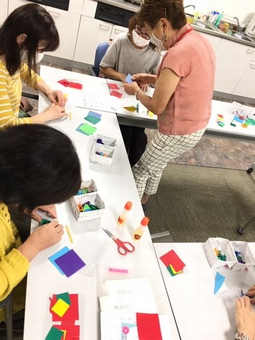 大宮コープ委員会:おりがみ学習会をしました
