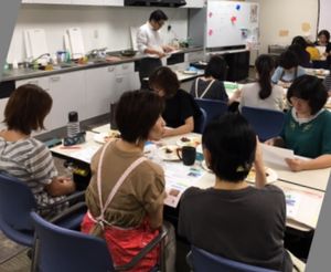 大宮コープ委員会：㈱ダイマツ試食学習会と発酵食品の試食