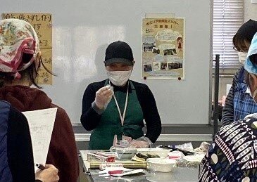 中エリア委員会：節分は手作りの恵方巻で！“鬼の飾り巻き寿司”に挑戦