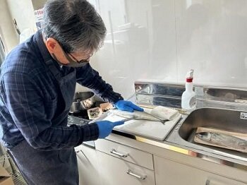 自分みがき講座「男のまなび塾」第6期第6回：「ならコープ鮮魚部門チーフによるさかなのさばき方教室・閉講式」を開催しました