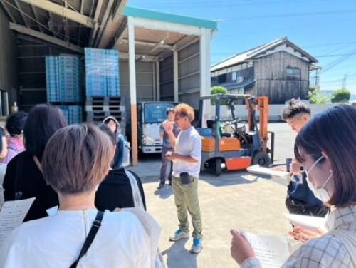 大宮コープ委員会：「産直 治道トマト」のハウス見学とケチャップ作り