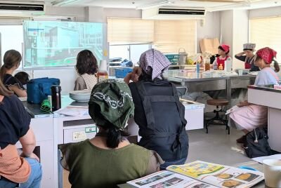 生駒東コープ委員会:夏休み企画 ㈱イートアンドフーズの学習会
