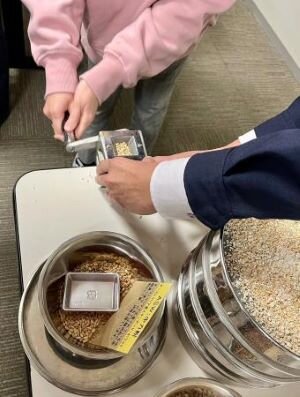 大宮コープ委員会:組合員のつどいと巽製粉(株)フローベルのパンの学習会