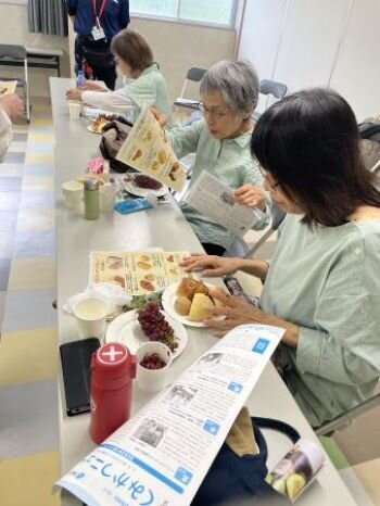 王寺コープ委員会:「産直 デラウェア」の学習会